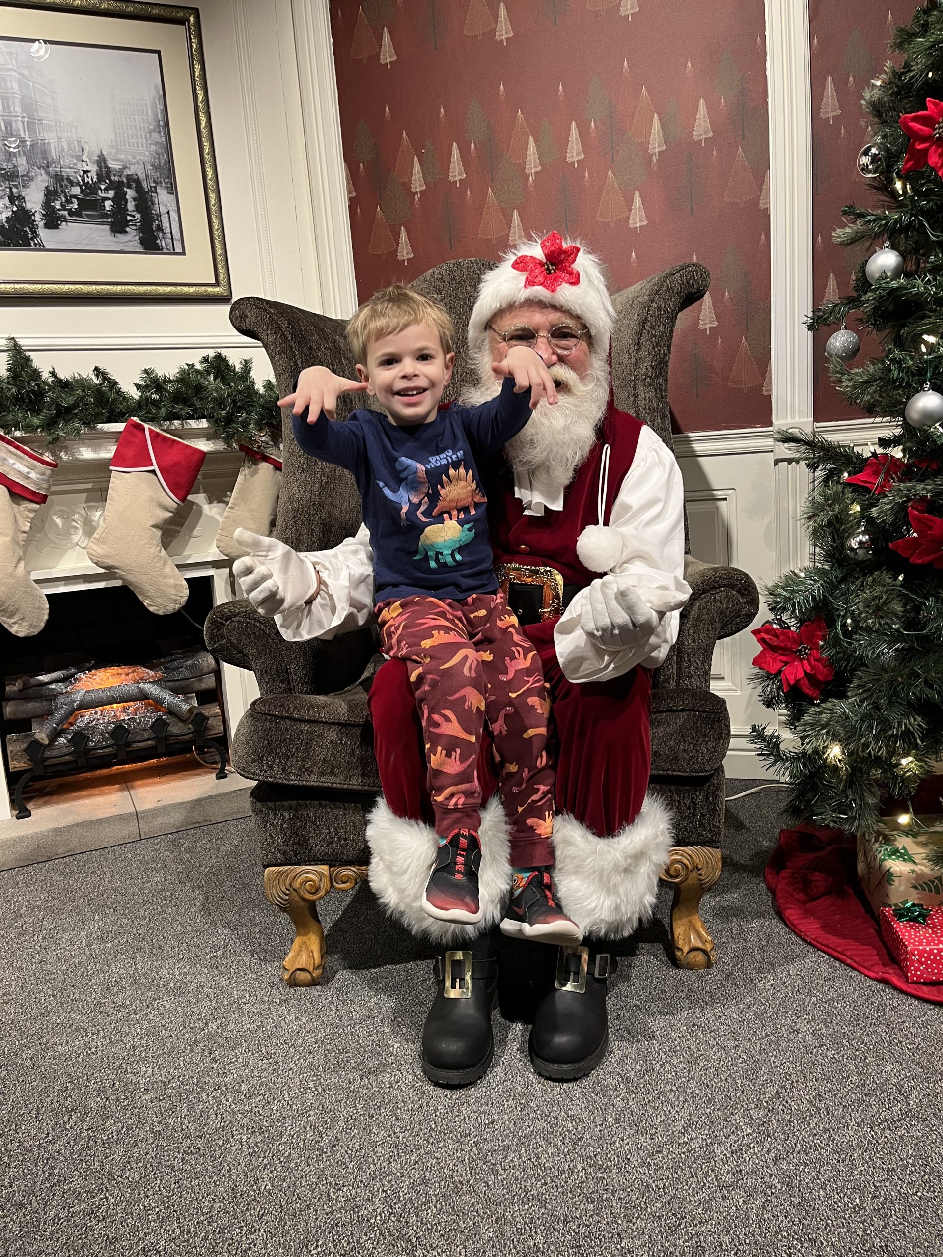 Santa in Cincinnati - One Little Small Blog - Santa at CMC's Holiday Junction