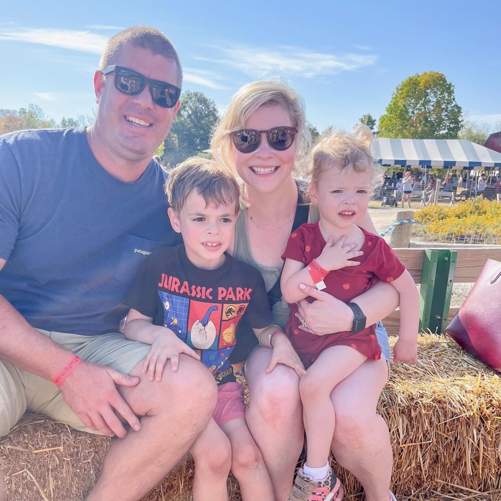 Hayride to the pumpkin patch at Blooms & Berries pumpkin patch - Cincinnati pumpkin patches - One Little Small Blog