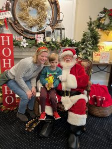 Santa in Cincinnati - One Little Small Blog - Santa at Doscher's Candies